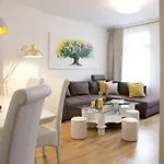 Apartment Leon