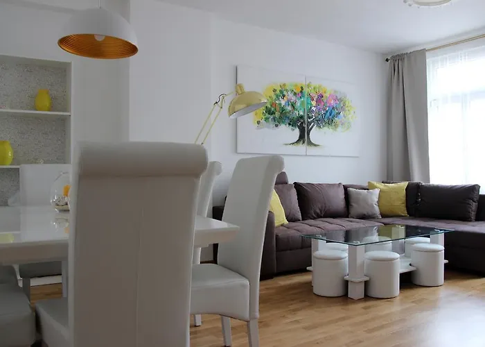 Leon شقة لبسيا